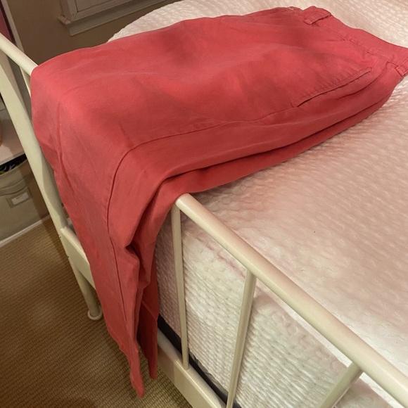 Vineyard Vines Other - Boys Vineyard Vines jetty red Khaki pants